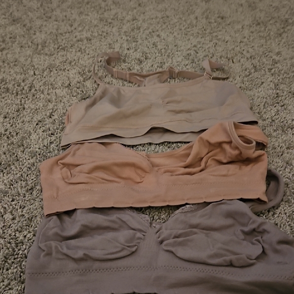 Other - Seamless Wireless Bralette - Nude and Taupe